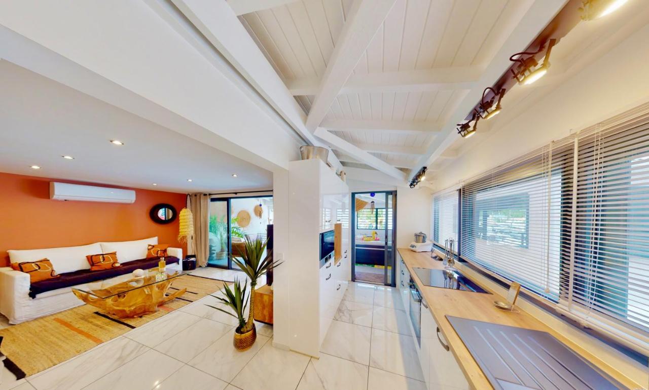 Marina, Spa & Sun - 2 Bedrooms - Luxury Apartment Anse Marcel Exterior photo